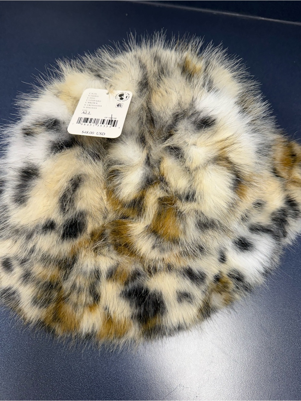 Unreal Fur x Free People Ice Queen Bucket Hat - Picture 3 of 4